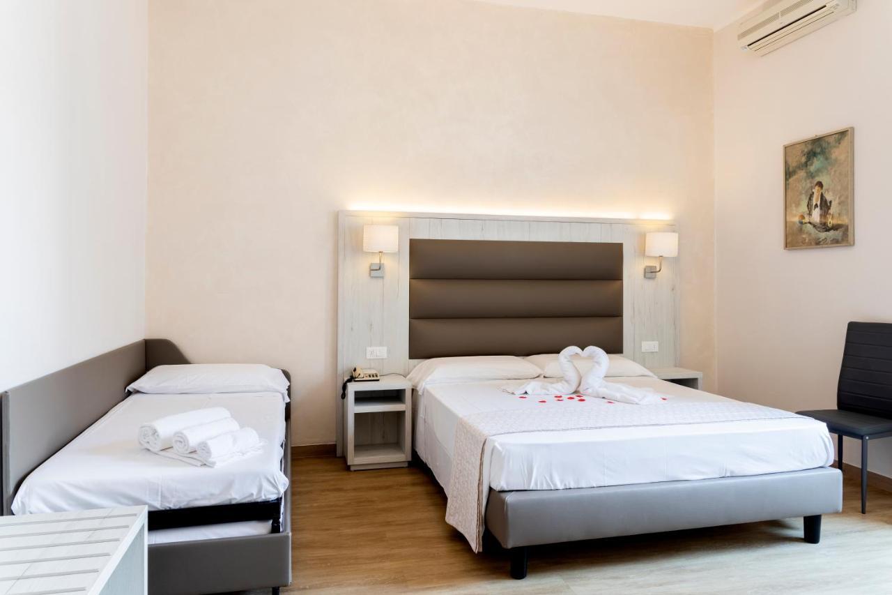 Hotel Biagi & Residence Lido di Camaiore Exteriör bild
