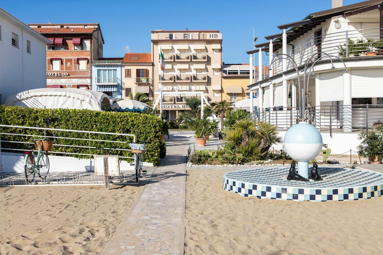 Hotel Biagi & Residence Lido di Camaiore Exteriör bild